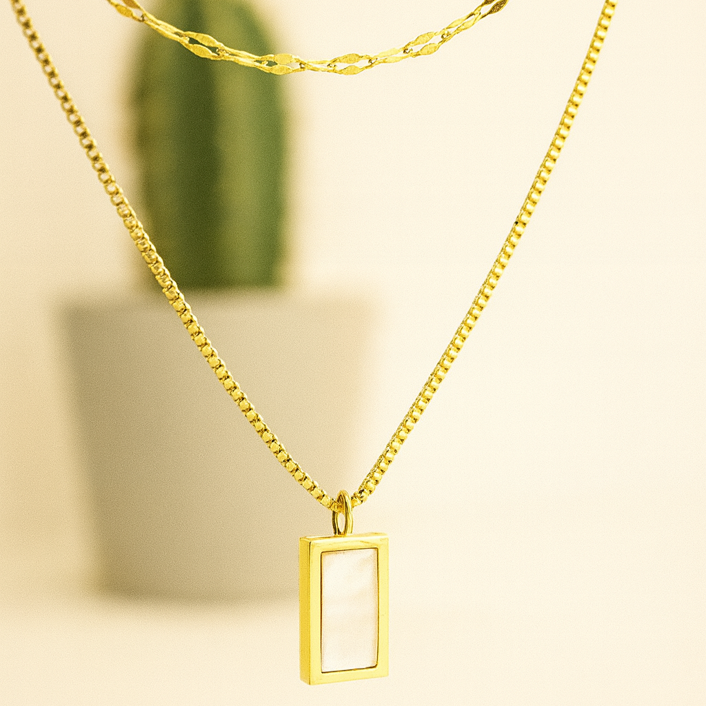 Mother of Pearl Gold Pendant Necklace