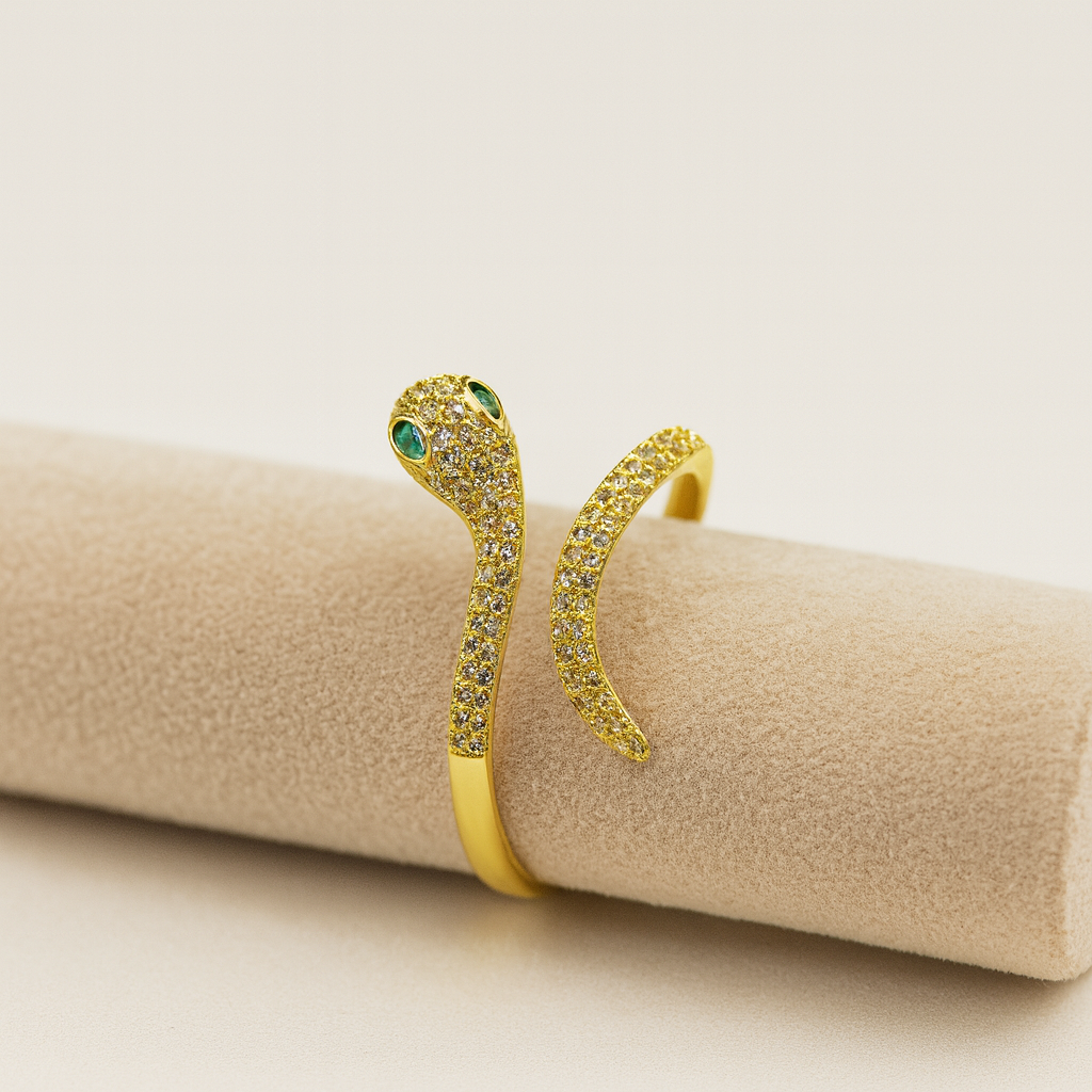 Emerald-Eyed Snake Gold Ring