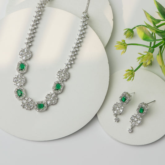 Emerald Grace – AD Necklace Set