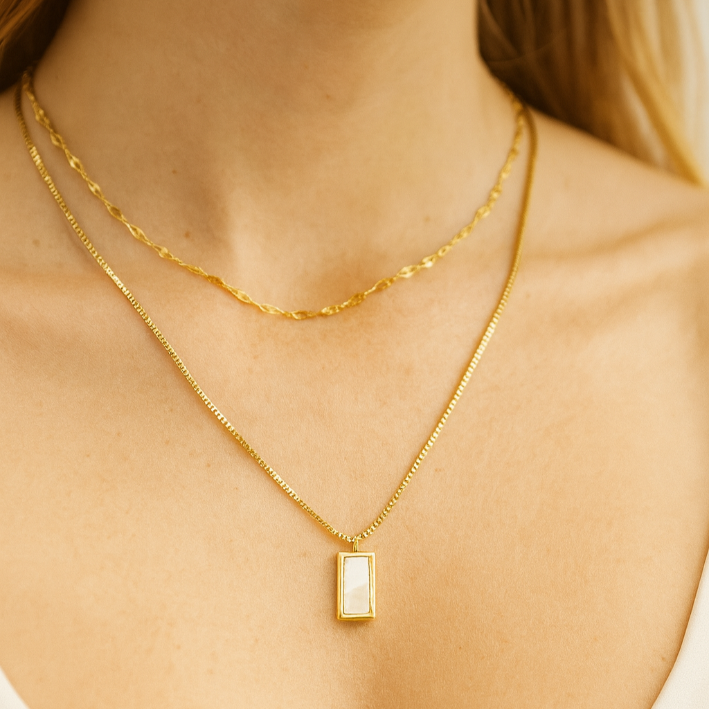 Mother of Pearl Gold Pendant Necklace